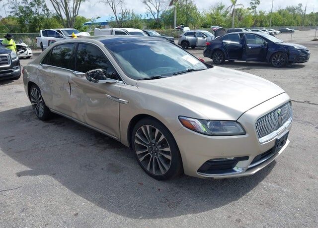 2017 LINCOLN Continental