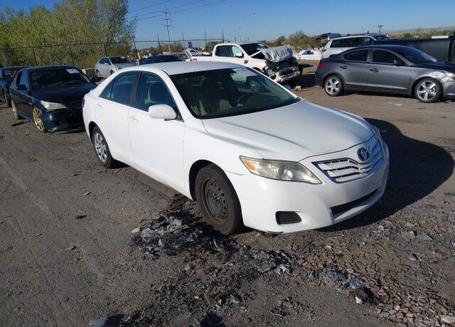 2010 TOYOTA Camry