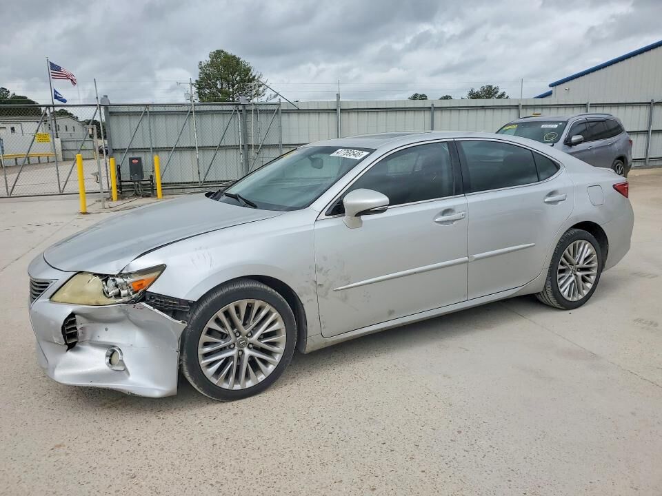 2013 LEXUS ES
