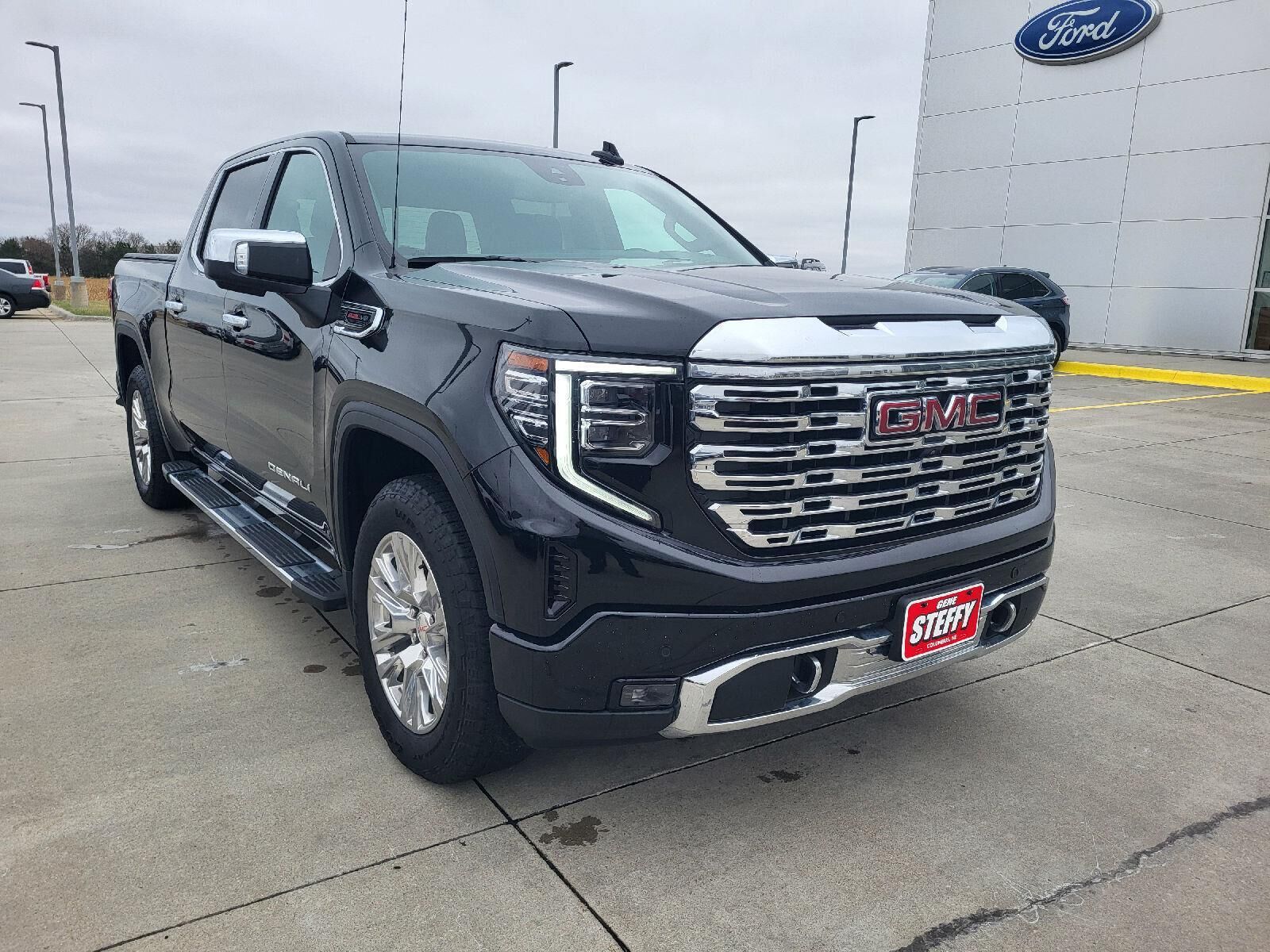 2023 GMC Sierra