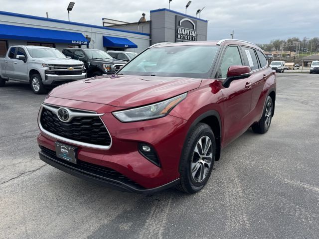 2021 TOYOTA Highlander