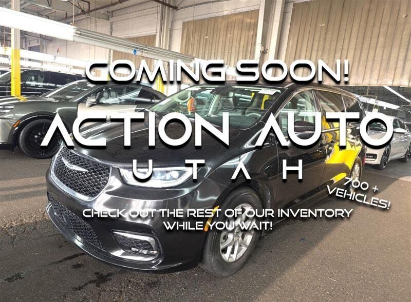 2023 CHRYSLER Pacifica