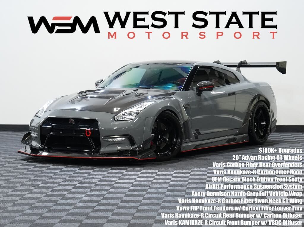 2009 NISSAN GT-R