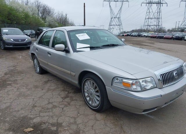 2011 MERCURY Grand Marquis