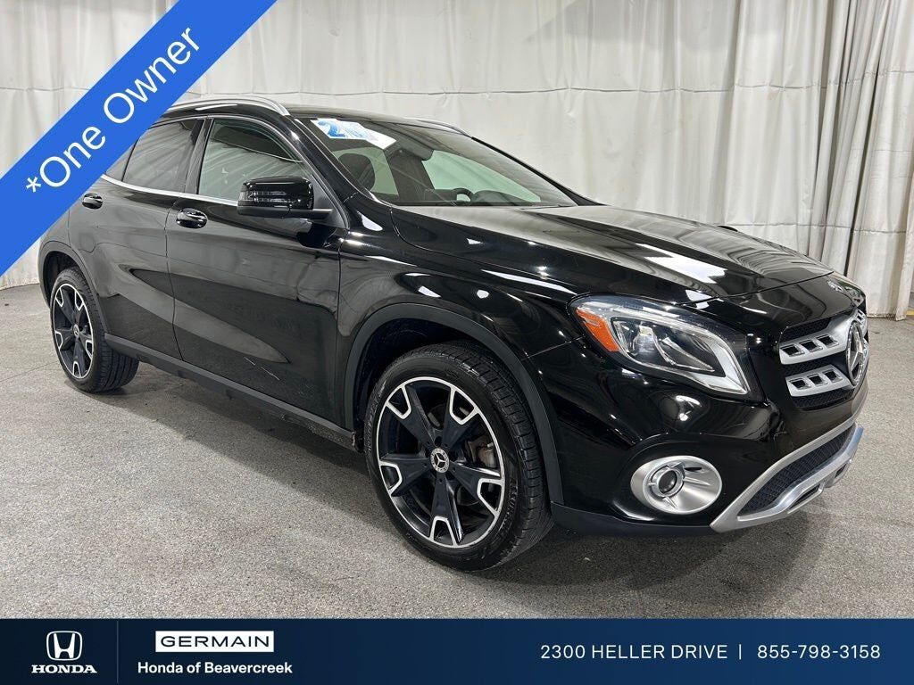 2020 MERCEDES-BENZ GLA-Class