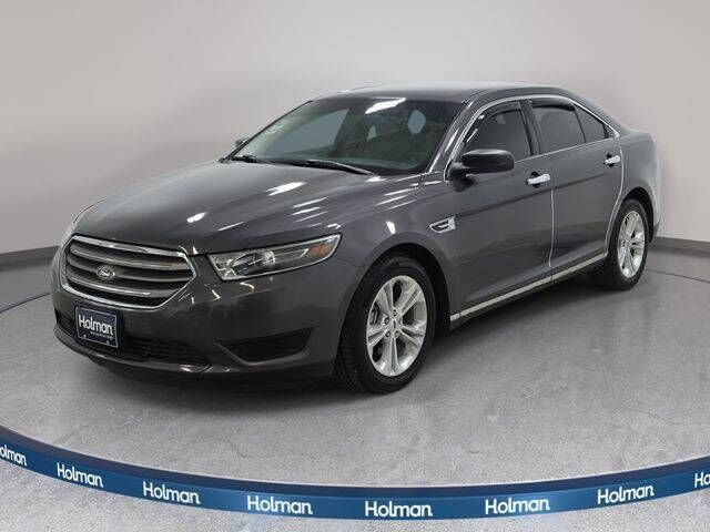2017 FORD Taurus