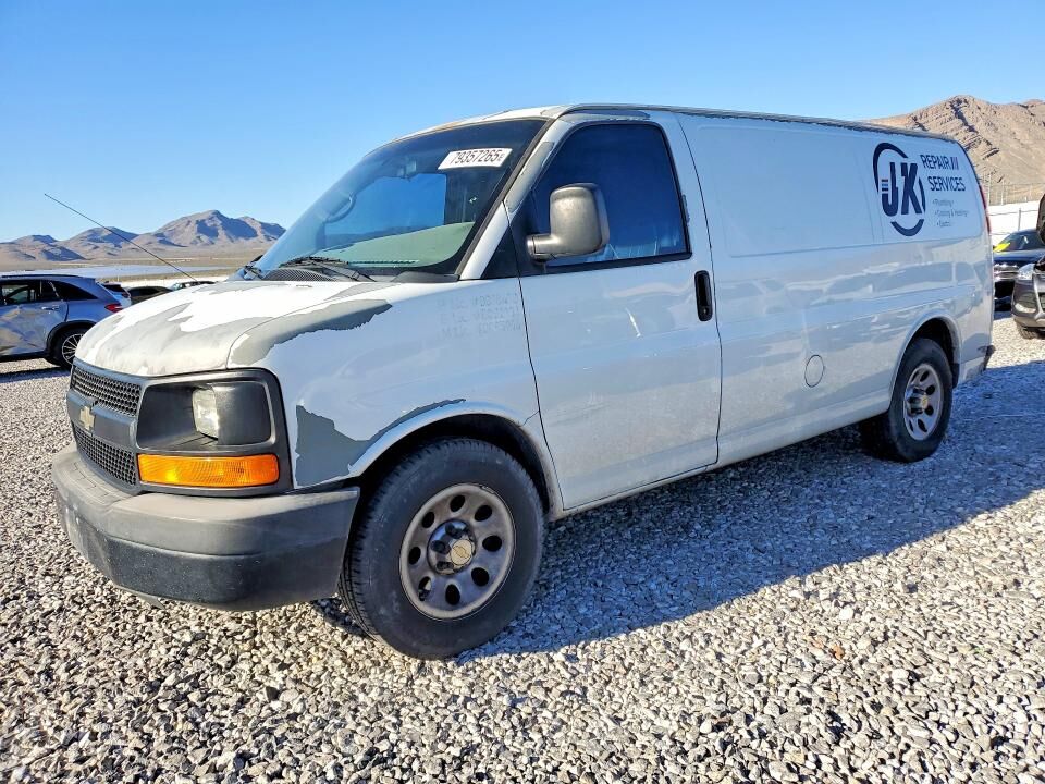 2012 CHEVROLET Express