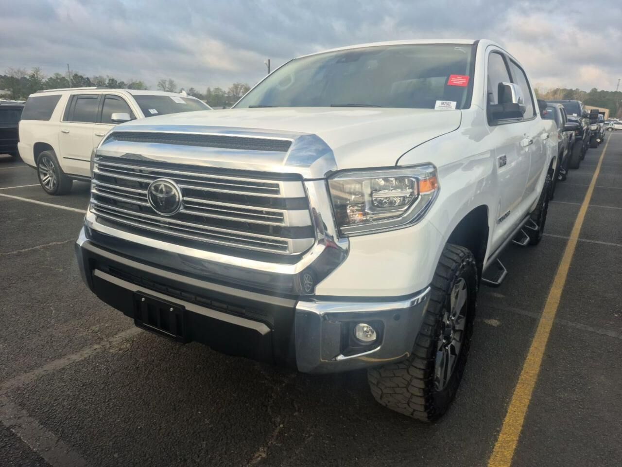 2020 TOYOTA Tundra