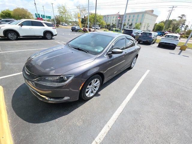 2015 CHRYSLER 200