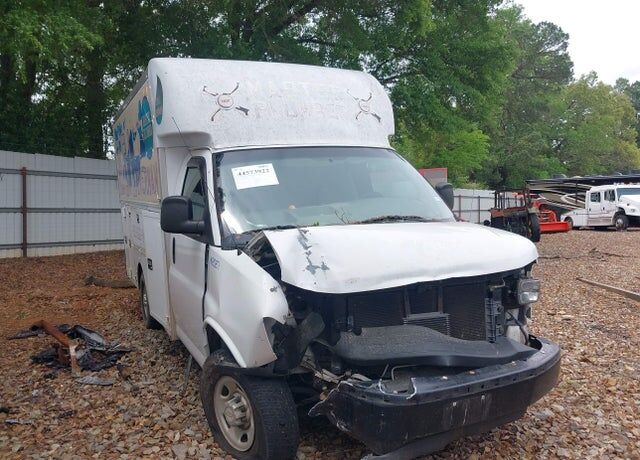 2011 CHEVROLET Express