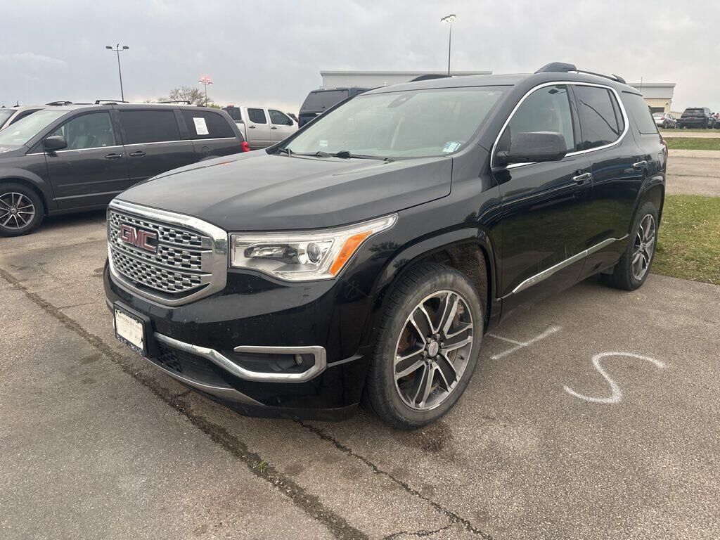 2017 GMC Acadia