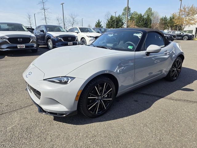 2025 MAZDA MX-5