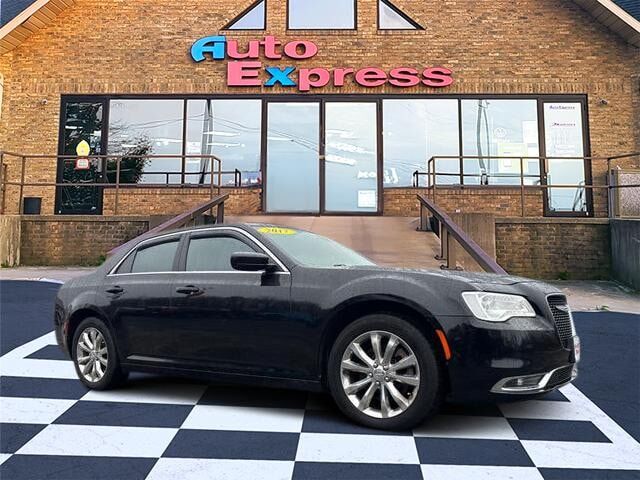 2017 CHRYSLER 300