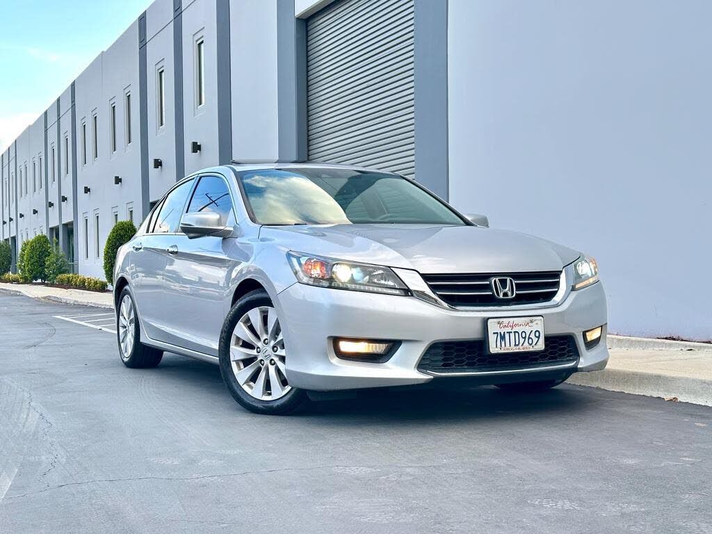 2015 HONDA Accord