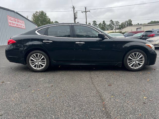 2012 INFINITI M37