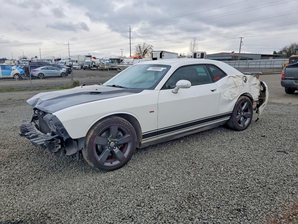 2013 DODGE Challenger