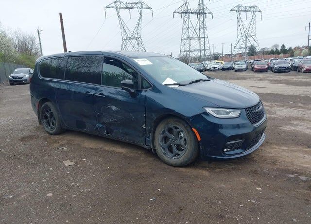 2023 CHRYSLER Pacifica