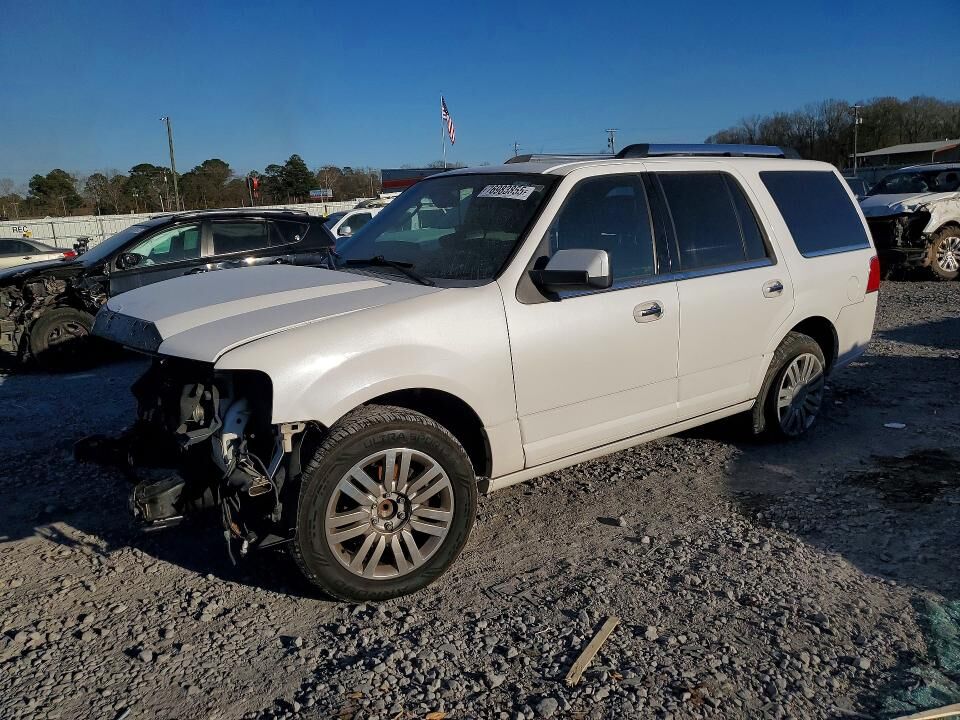 2014 LINCOLN Navigator