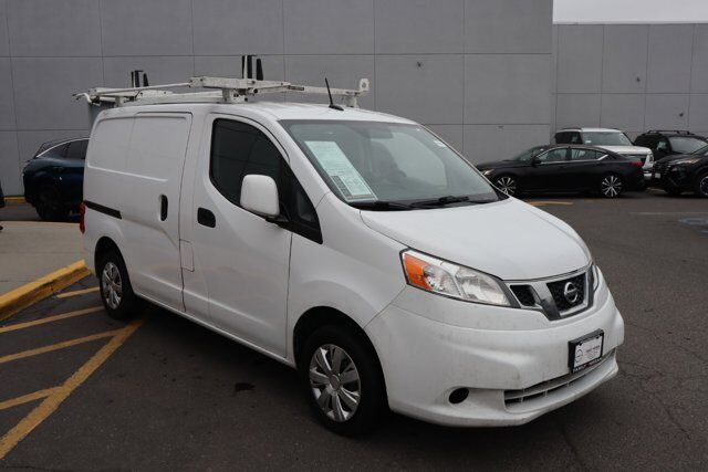 2020 NISSAN NV200