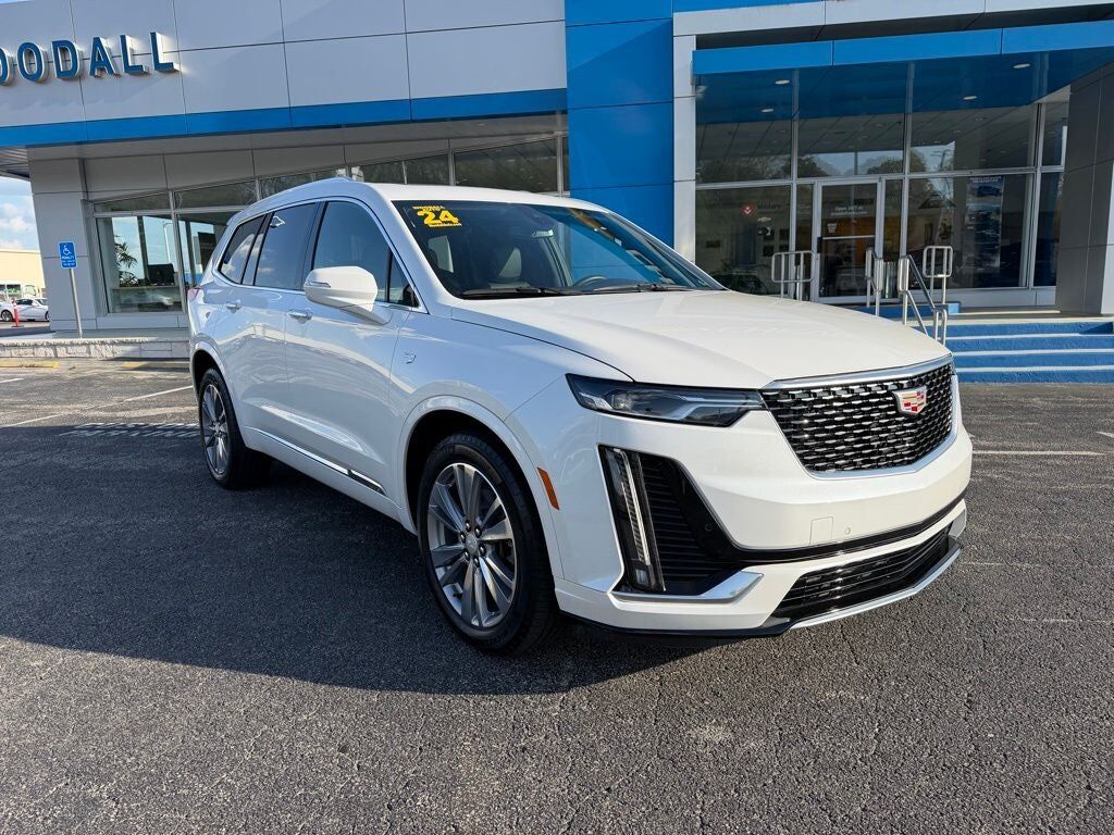 2024 CADILLAC XT6