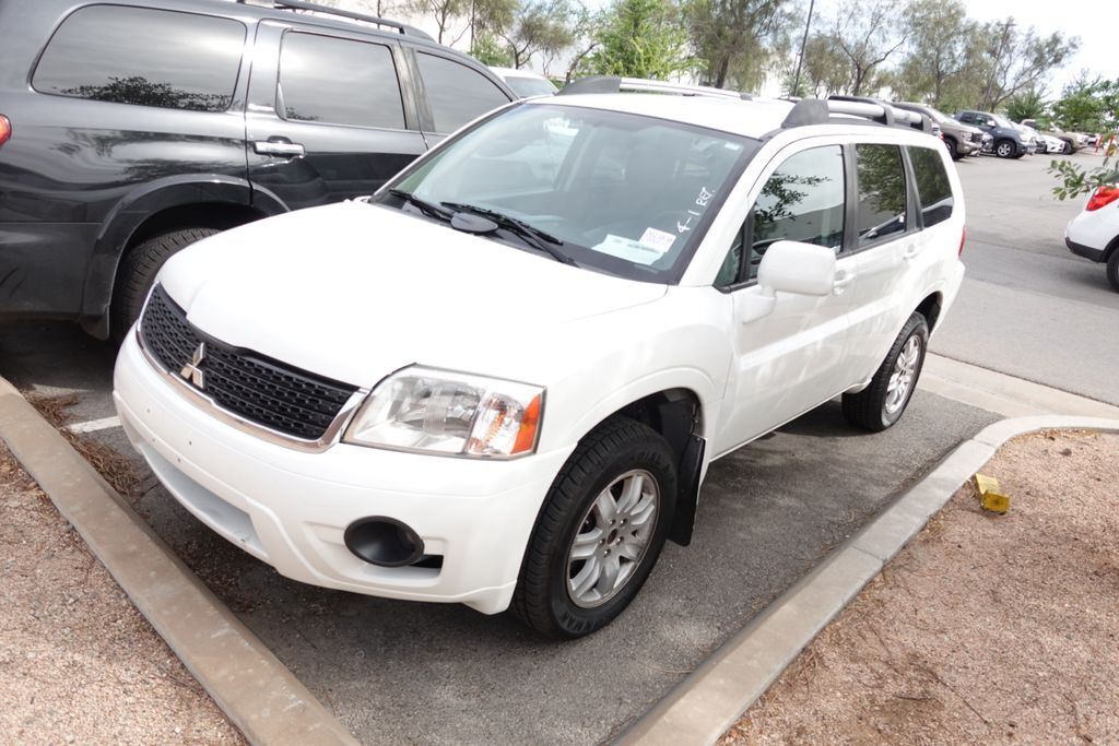 2011 MITSUBISHI Endeavor