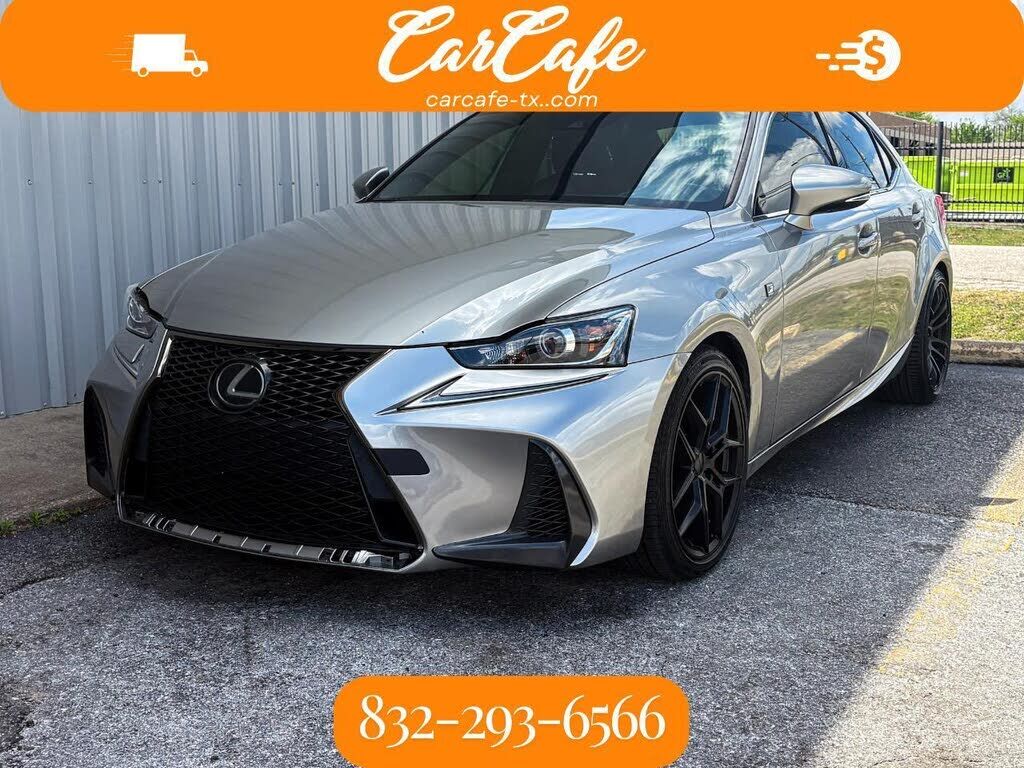 2017 LEXUS IS
