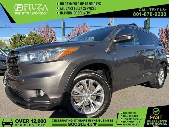 2015 TOYOTA Highlander