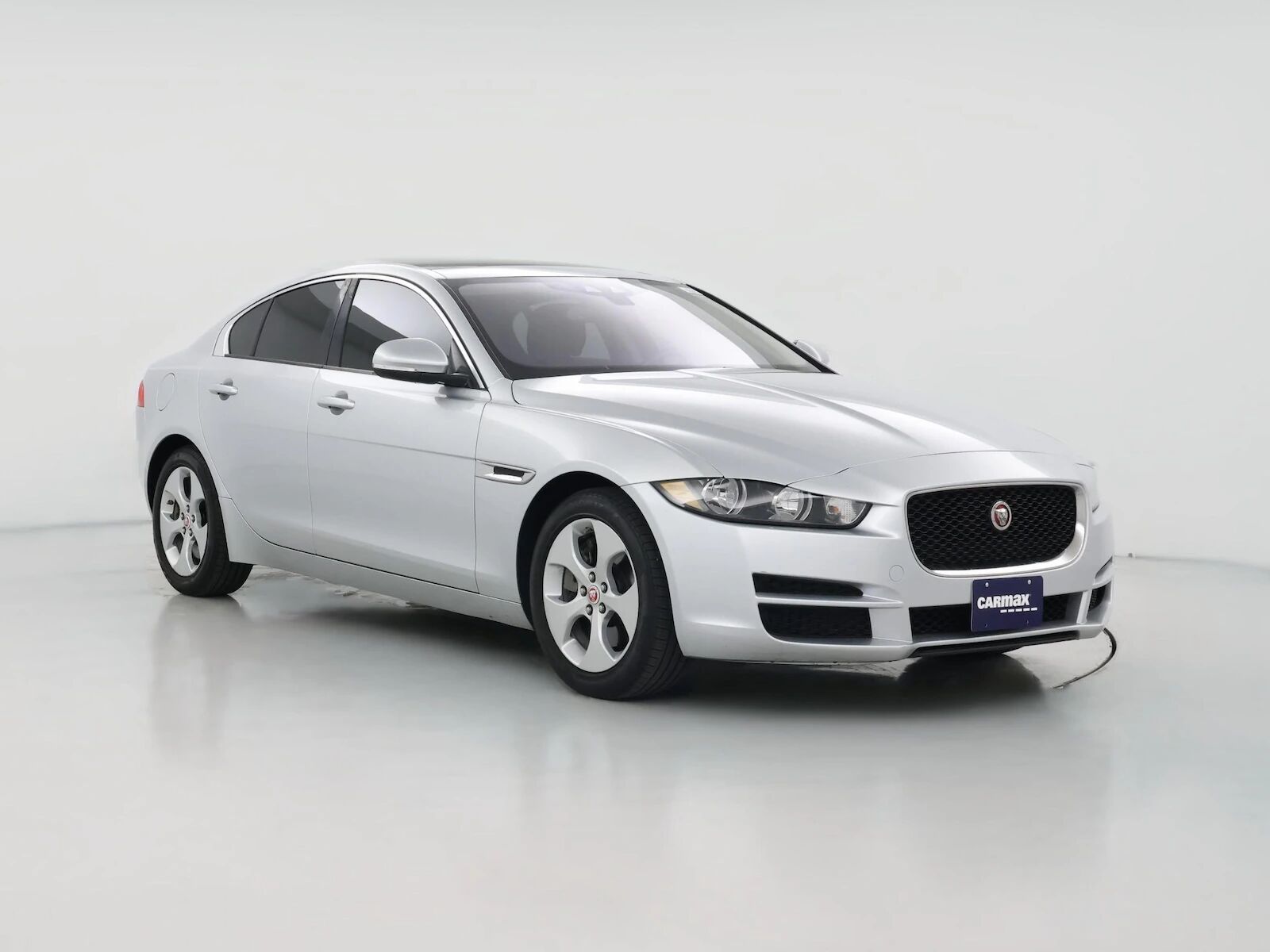2017 Jaguar XE
