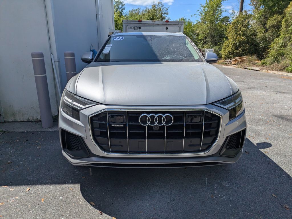 2022 Audi Q8