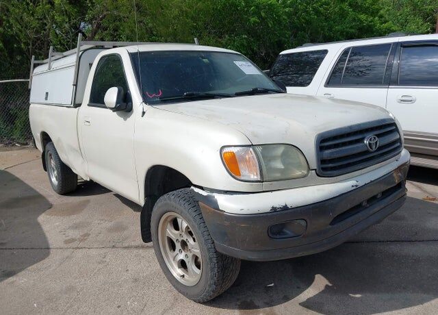 2002 TOYOTA Tundra