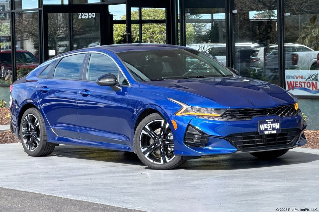 2022 KIA K5