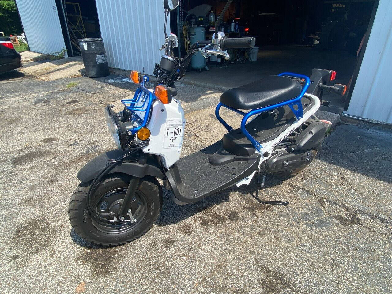 2022 HONDA NPS50