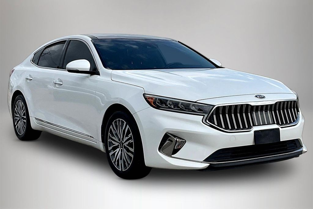 2020 KIA Cadenza