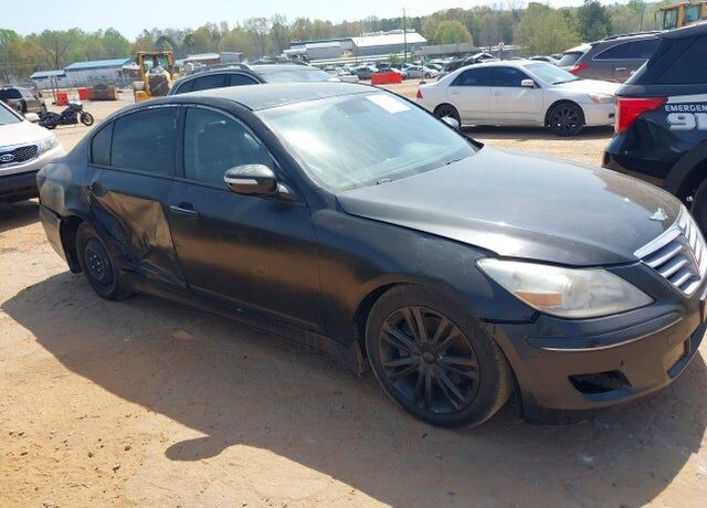 2013 HYUNDAI Genesis