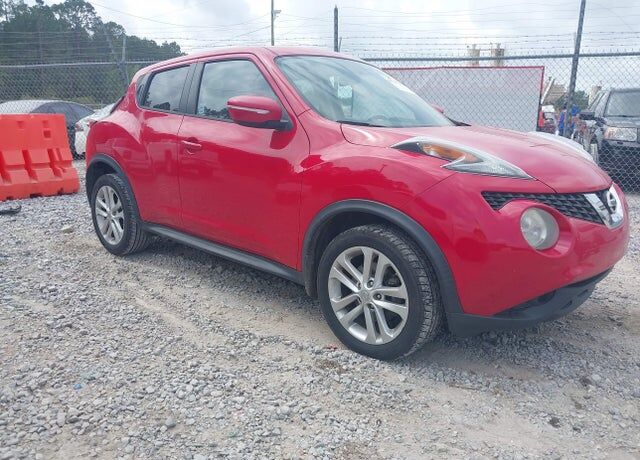 2015 NISSAN Juke
