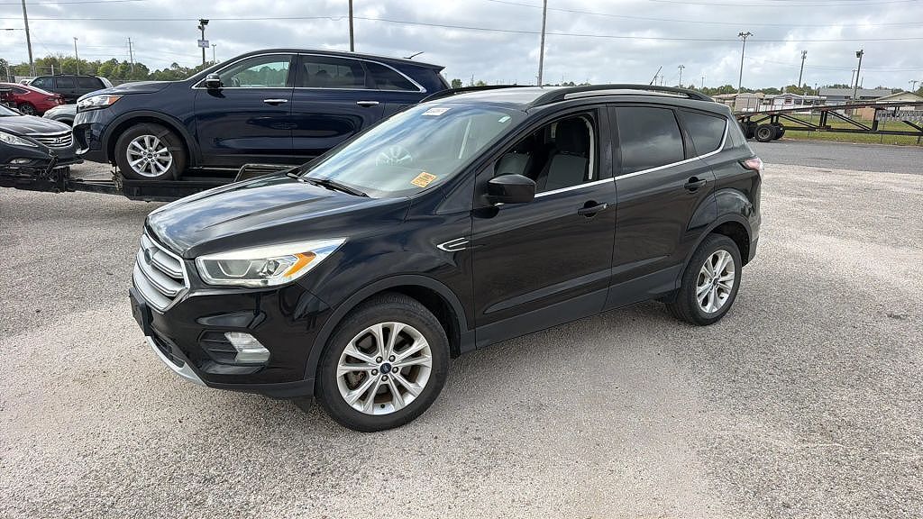 2017 FORD Escape