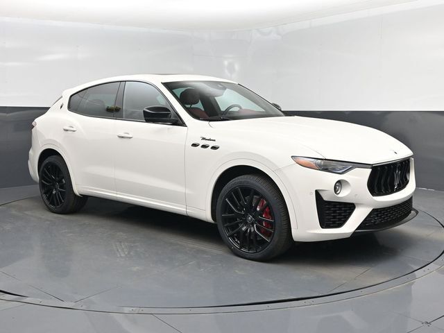 2022 MASERATI Levante