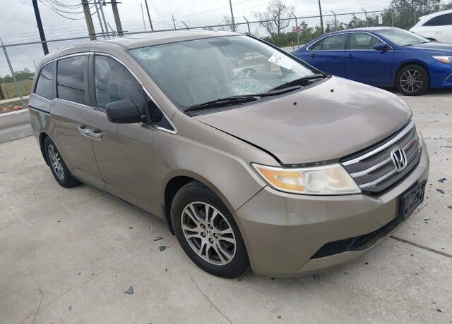 2012 HONDA Odyssey
