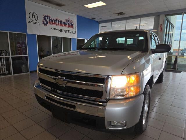 2011 CHEVROLET Silverado