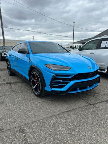 2020 LAMBORGHINI URUS