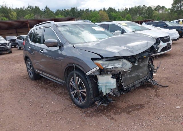 2017 NISSAN Rogue