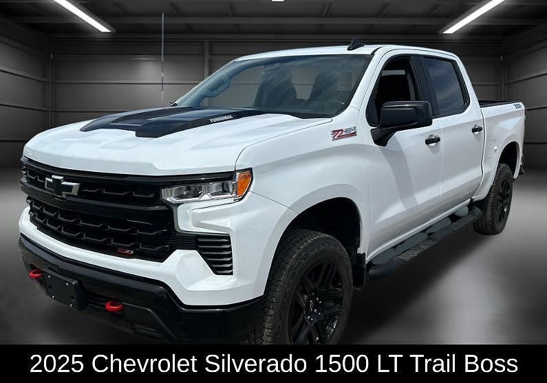 2025 CHEVROLET Silverado