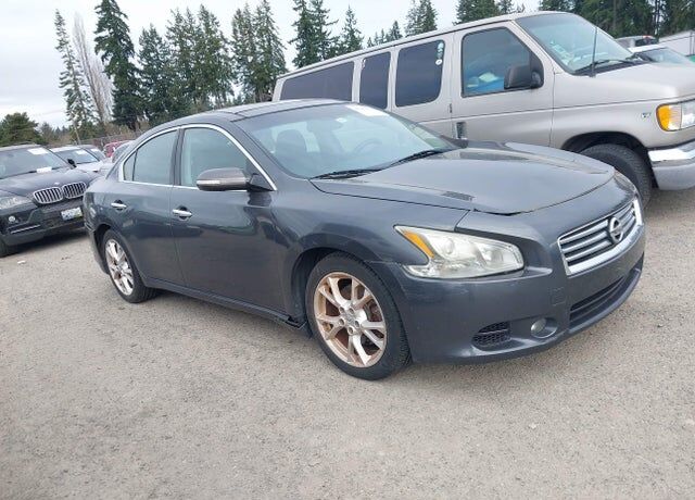 2012 NISSAN Maxima