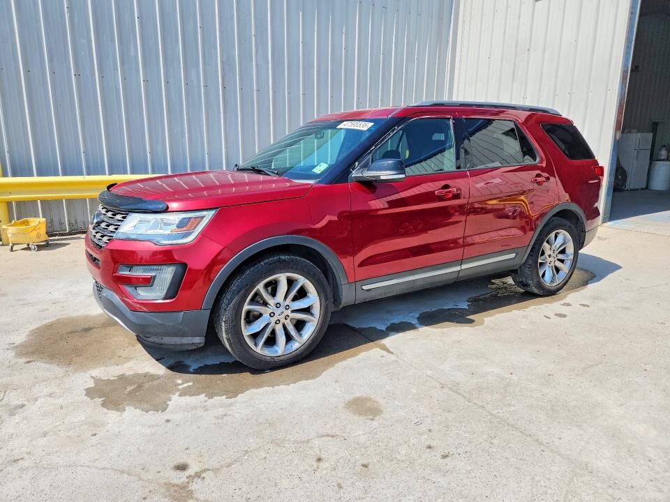2017 FORD Explorer