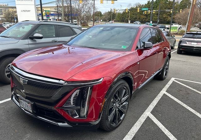 2024 CADILLAC Lyriq
