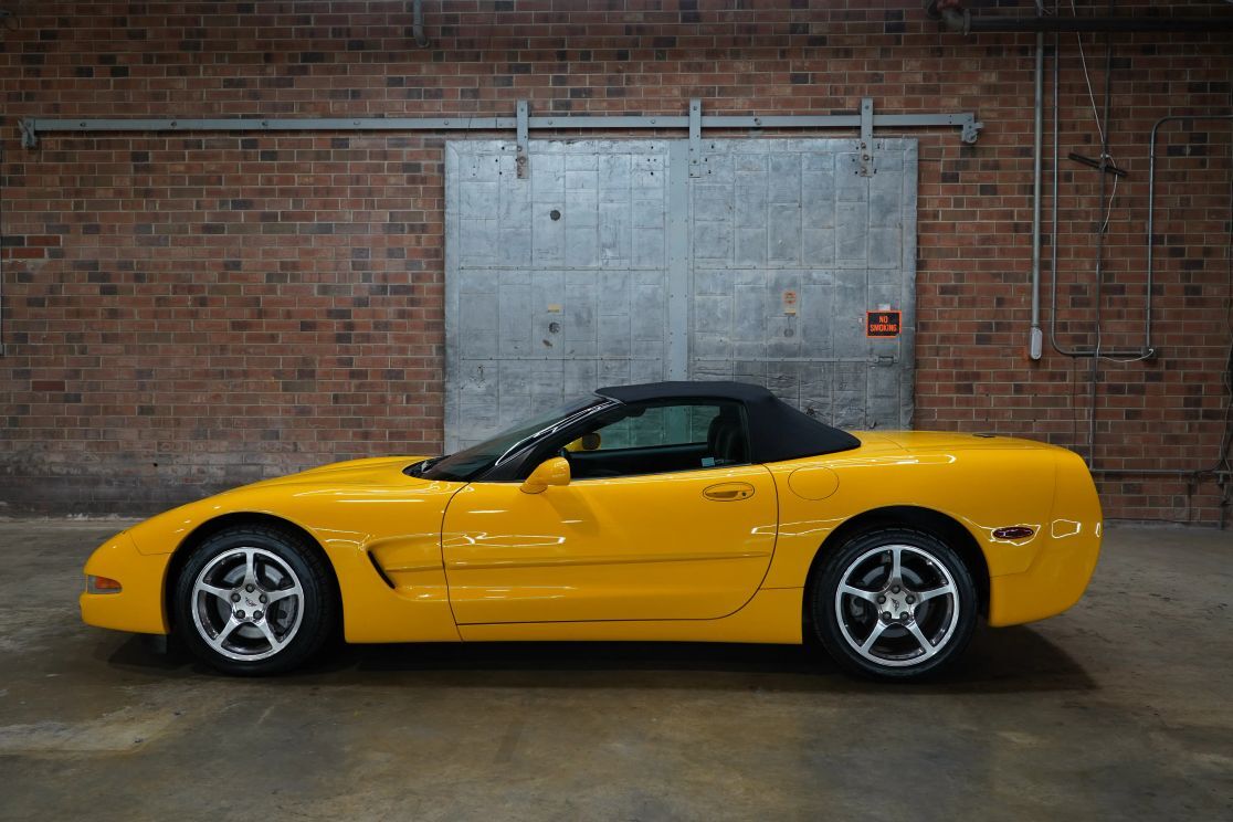 2002 CHEVROLET Corvette
