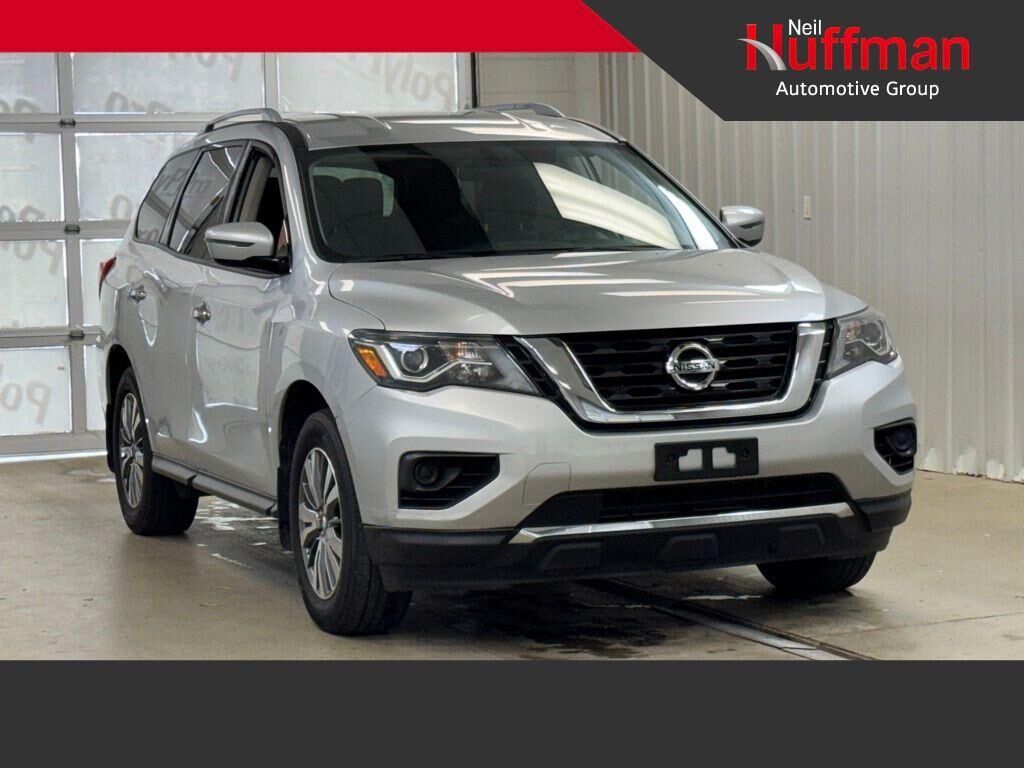 2020 NISSAN Pathfinder
