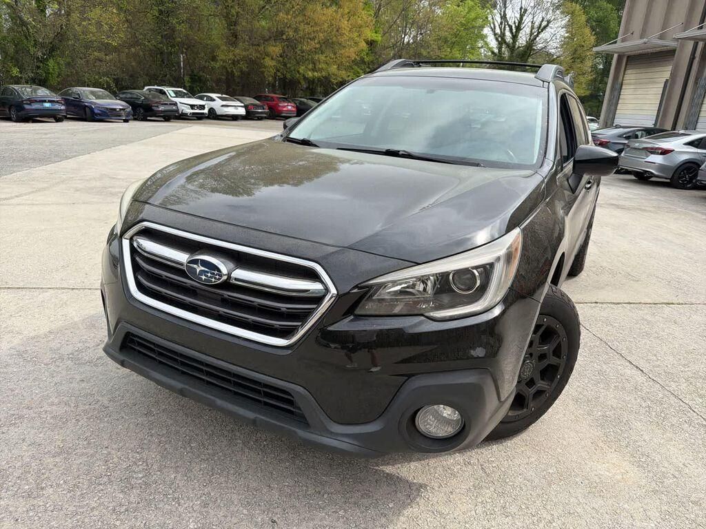 2018 SUBARU Outback