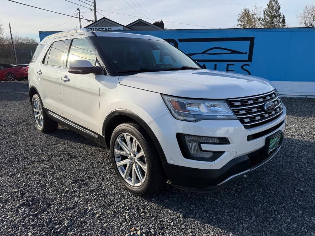2016 FORD Explorer