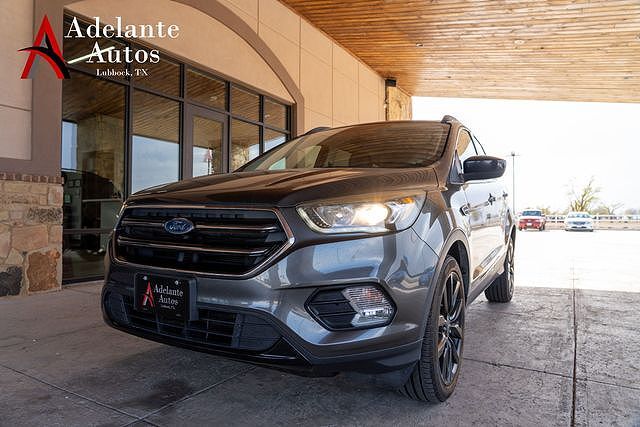 2017 FORD Escape